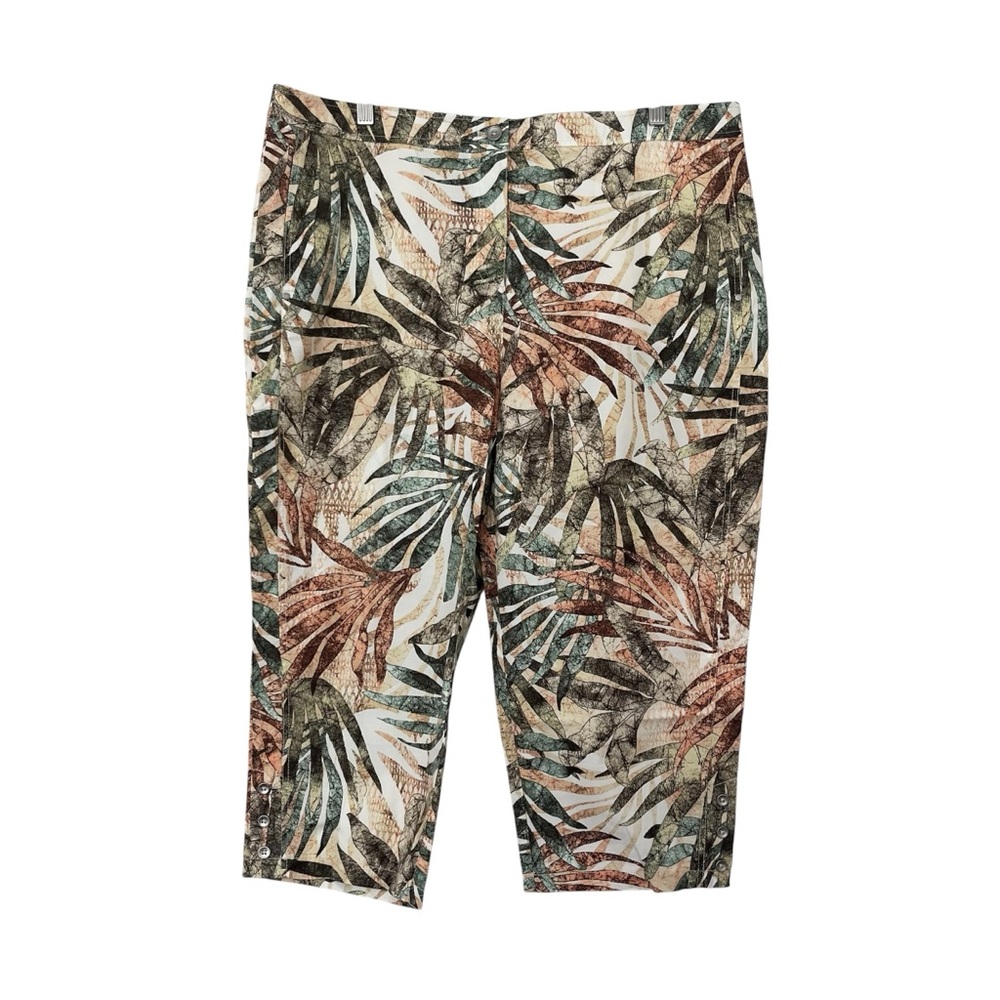 Chico's Tropical Print Fitigues Capri Pants - Size 3 (US 16)
